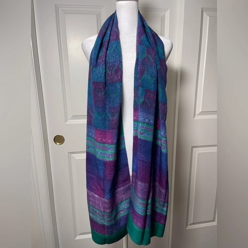 NWOT Silk Oversized Scarf Wrap Shawl Shrug Cape Poncho Batik India
